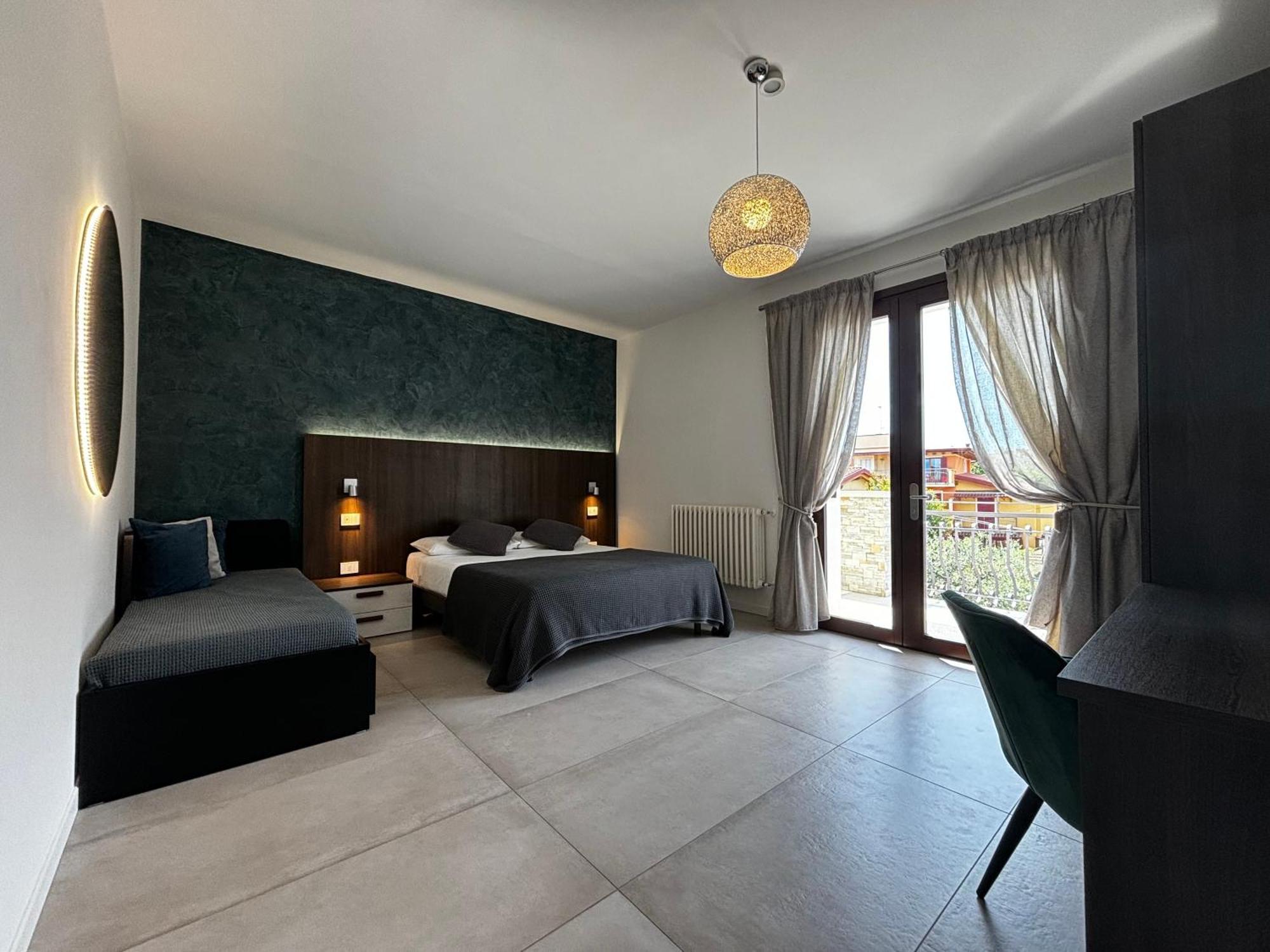 Villa Elena Desenzano del Garda Ngoại thất bức ảnh