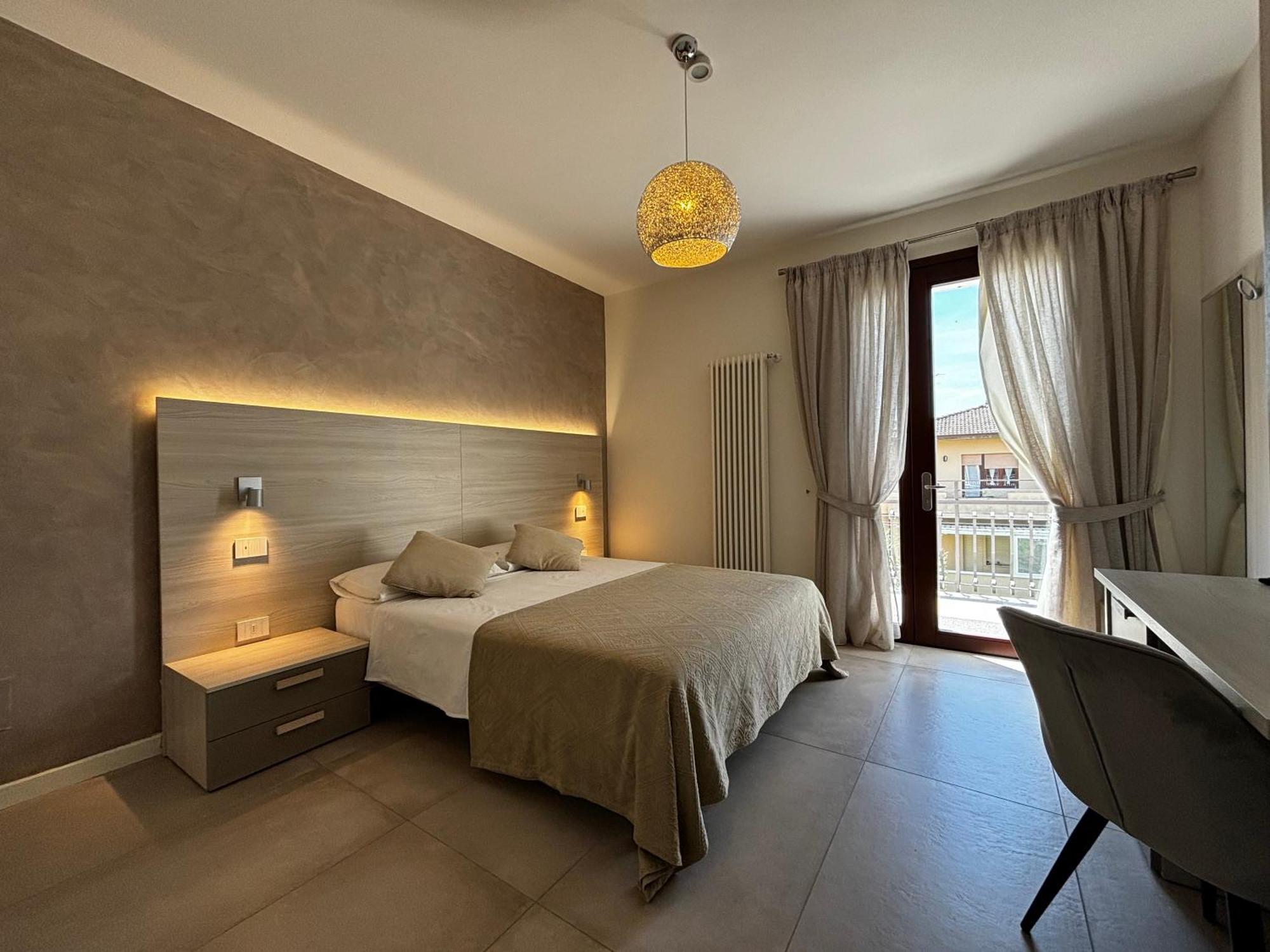 Villa Elena Desenzano del Garda Ngoại thất bức ảnh