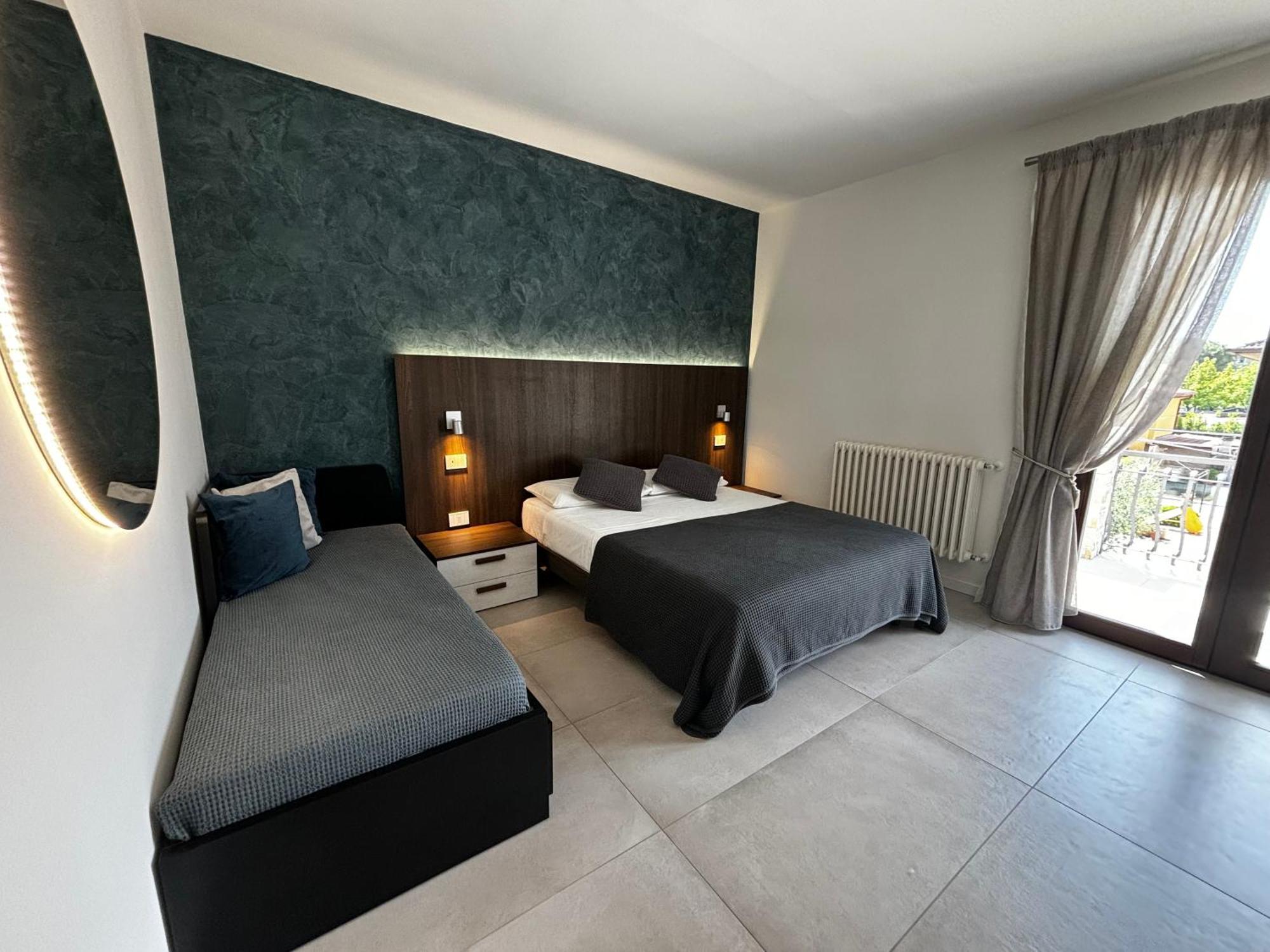 Villa Elena Desenzano del Garda Ngoại thất bức ảnh